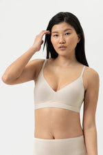 Load image into Gallery viewer, Triangle Bra by Mey
