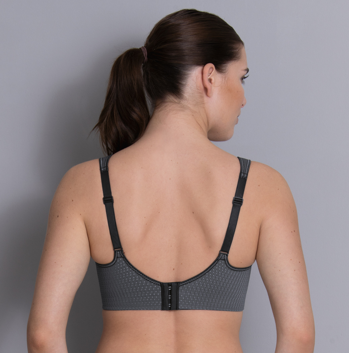 Get Summer-ready with Anita Active Air Control DELTAPAD Sports Bra